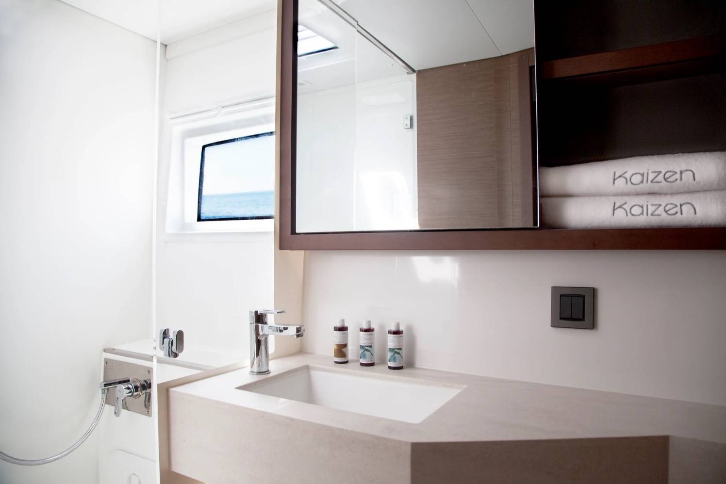 Photo #28 - Lagoon 46 (Kaizen) en Rhodes - 52792