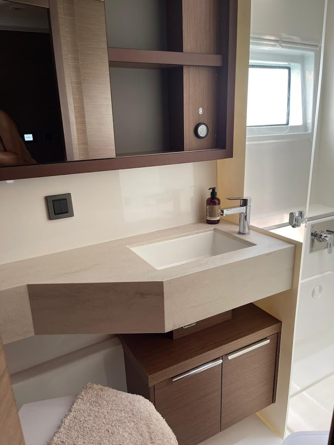 Lagoon 46 — photo 19