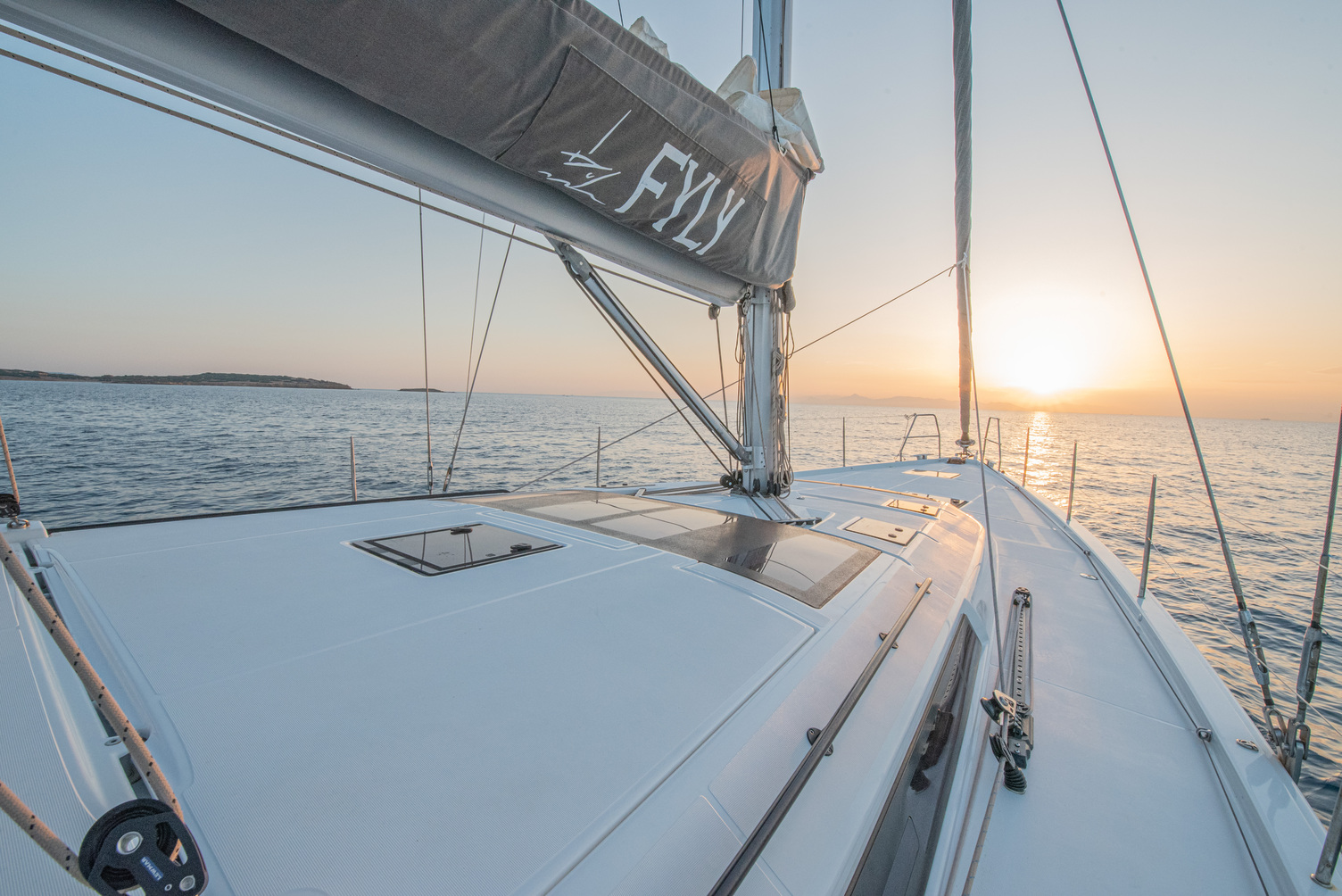 Photo #6 - Dufour 530 (Anema) in Atene - 53434