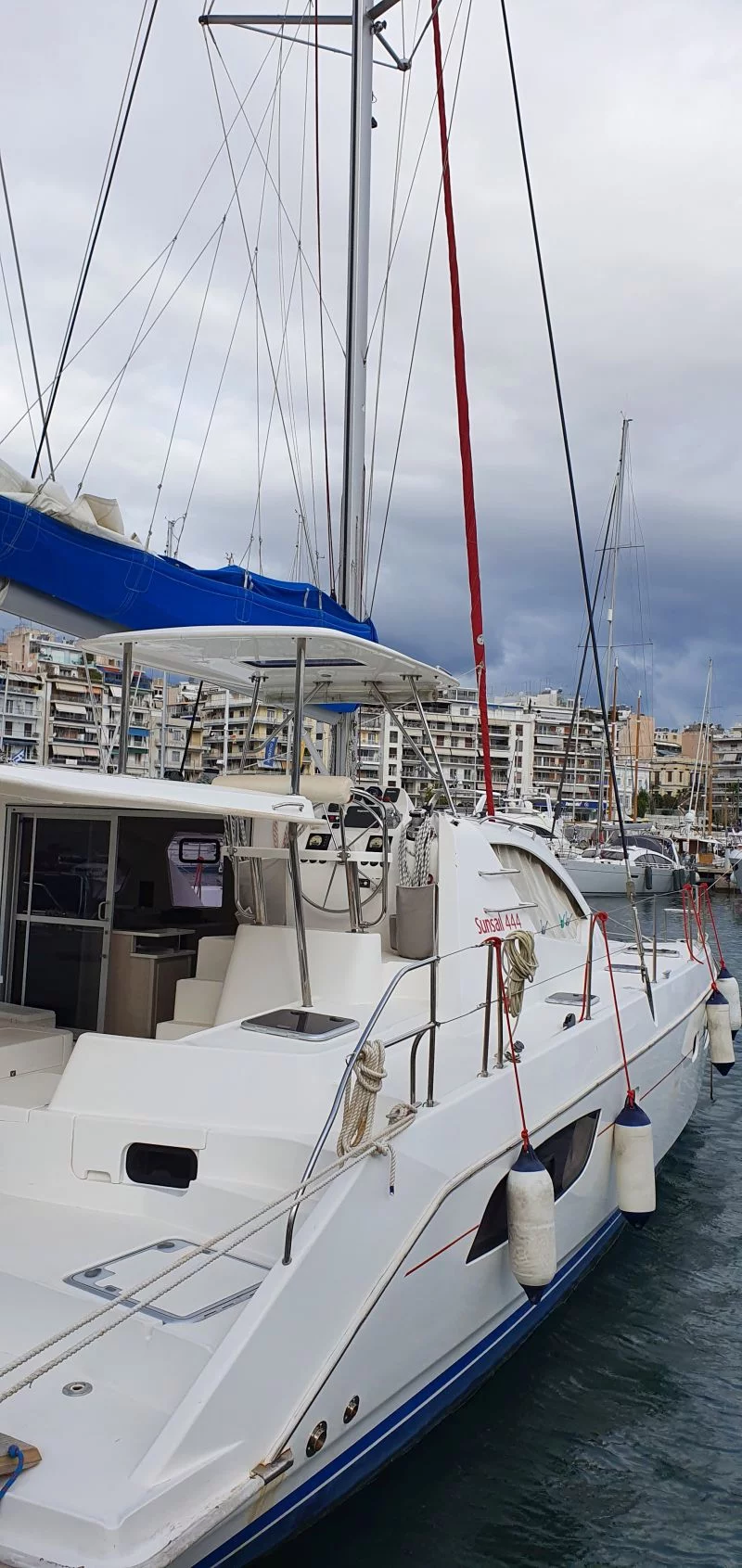 Leopard 44 (La Luna)  - 1
