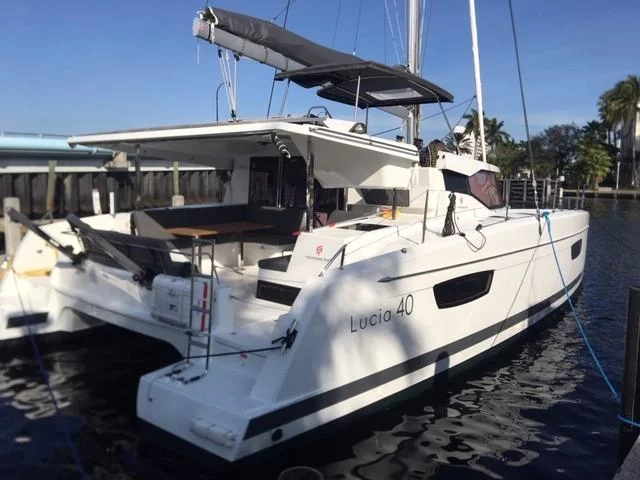 Lucia 40 (Capers)  - 1
