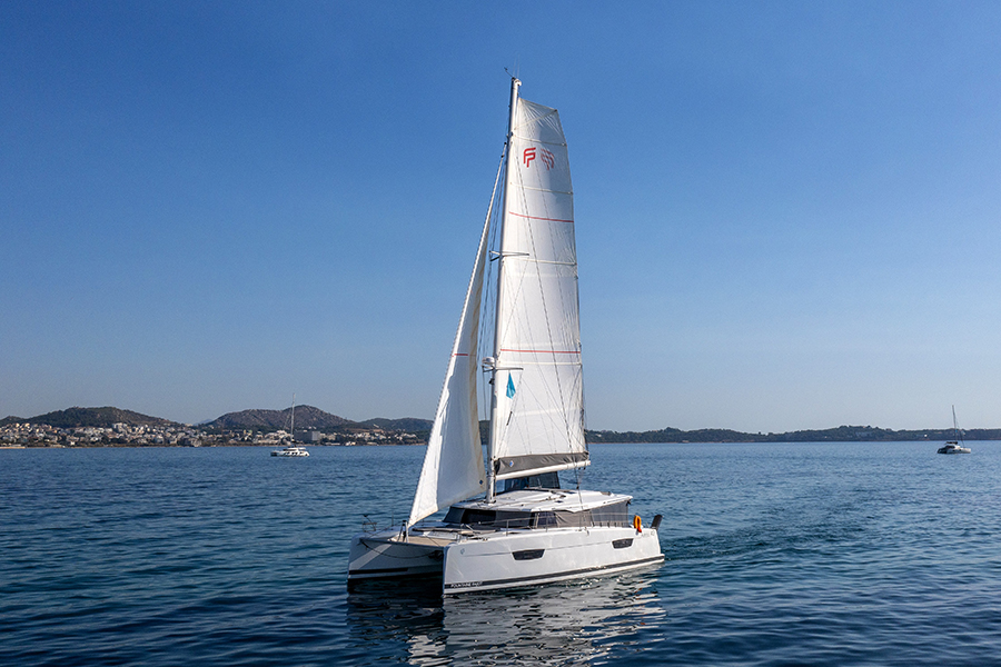 Photo #1 - Astrea 42 (Nou Nou 1 - Green Wave) en Athènes - 54340