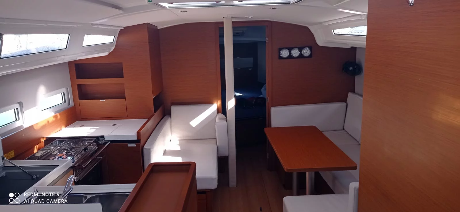 Sun Odyssey 410 (ALBORAN VERDEJO)  - 16