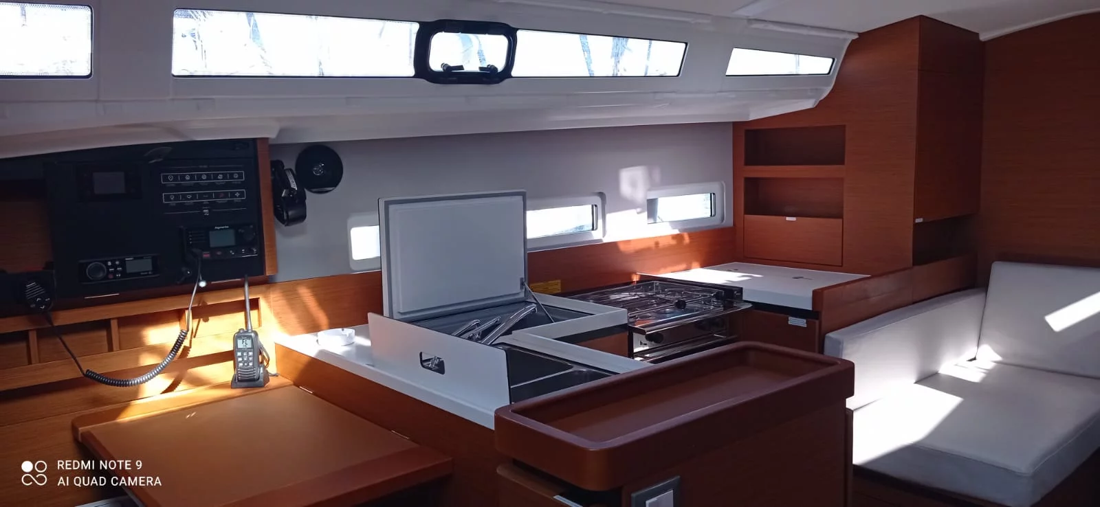 Sun Odyssey 410 (ALBORAN VERDEJO)  - 20