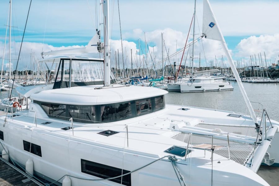 Photo #1 - Lagoon 46 - Premium - AC (DLOKOKO) in Le Marin - 54376