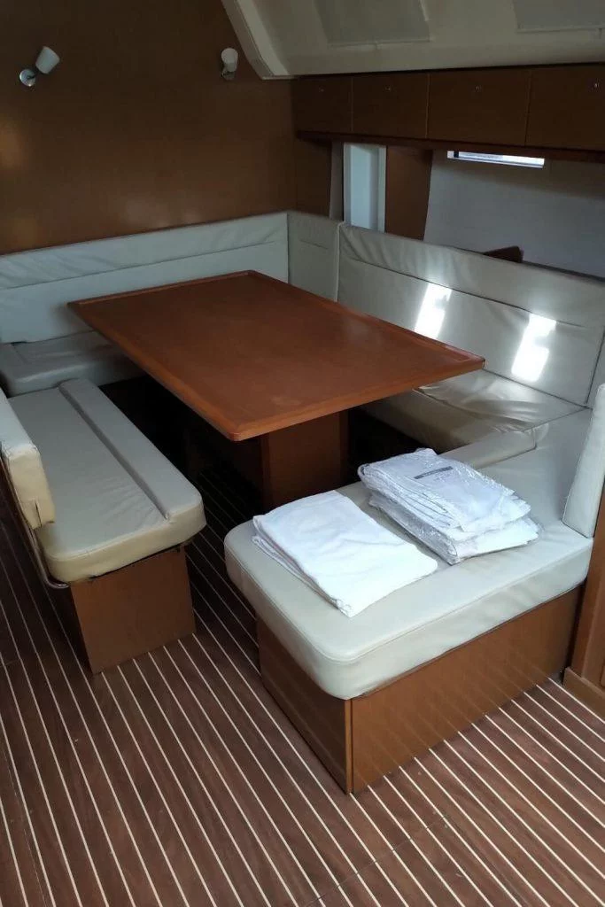 Bavaria Cruiser 50 (Ouranos)  - 4