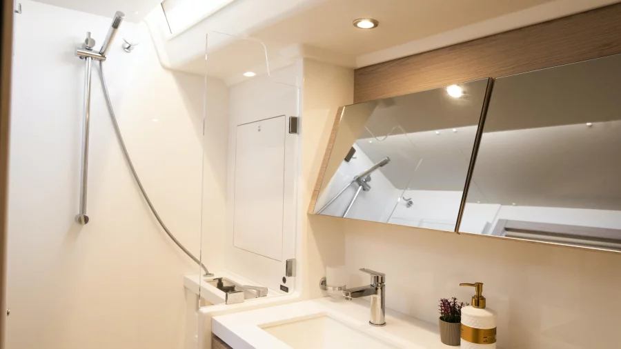Beneteau 53 First Yacht (IZANAMI)  - 5