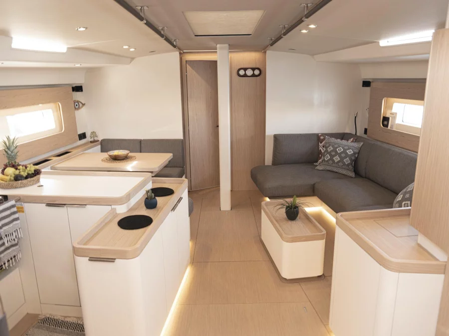 Beneteau 53 First Yacht (IZANAMI)  - 1