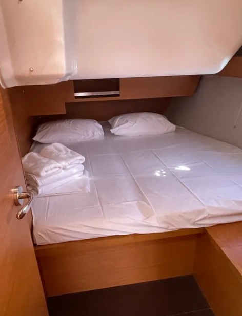 Dufour 430 Grand Large — photo 7