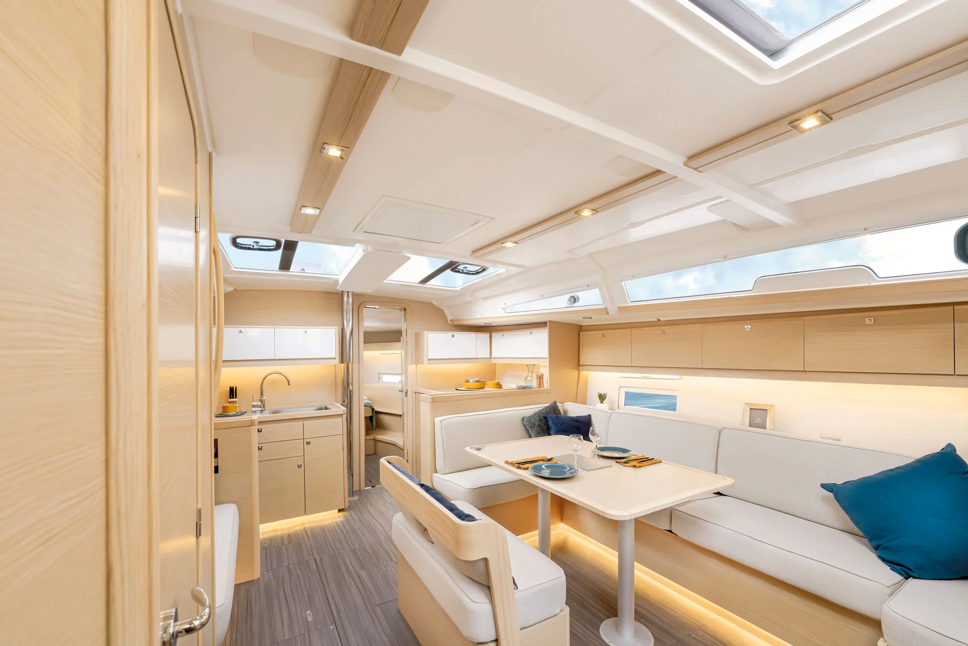 Dufour 430 Grand Large (Calypso)  - 4