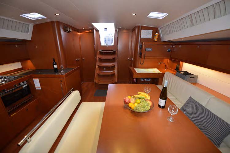 Photo #8 - Oceanis 48 (Pherousa) en Lavrion - 54637