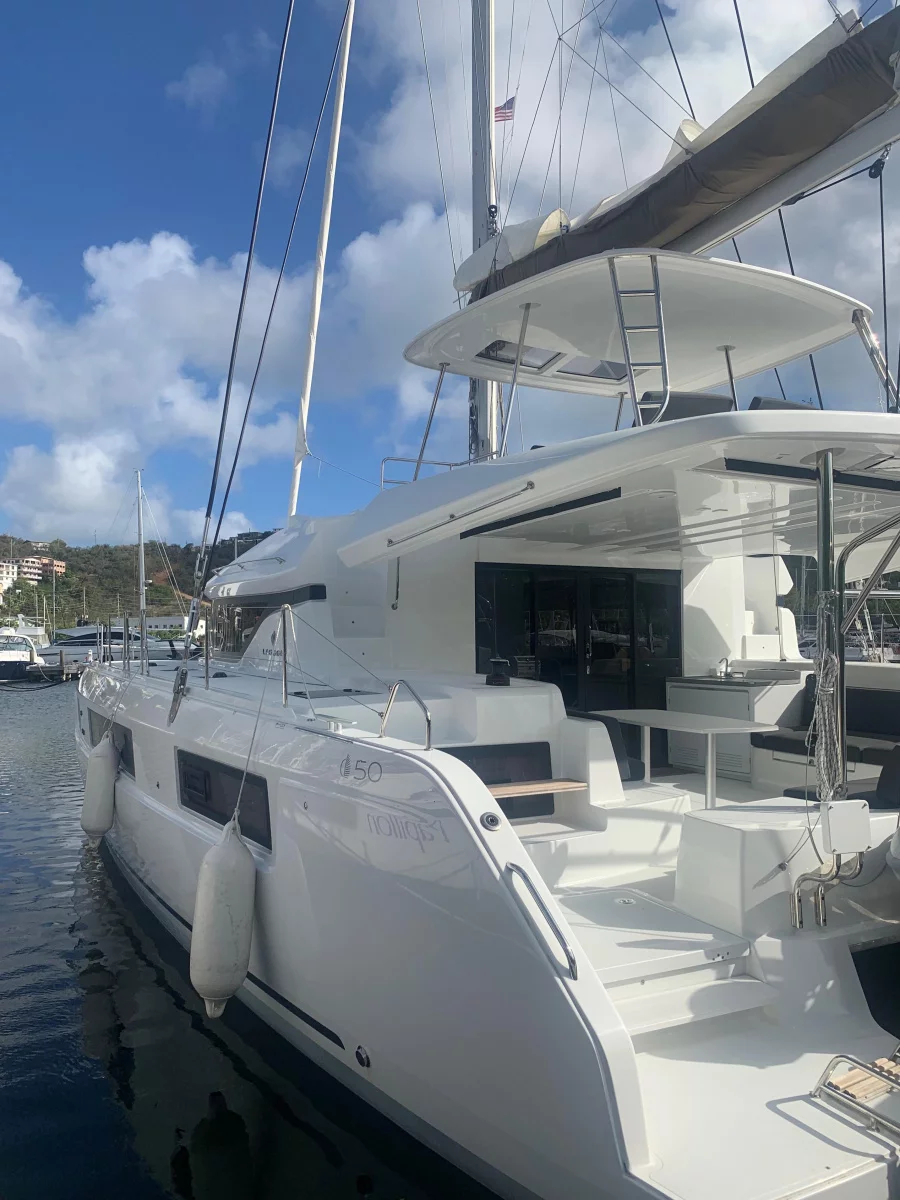 Lagoon 50 (BIG BERTHA)  - 11