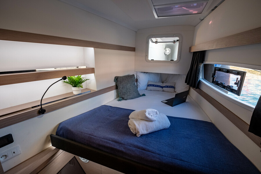 Photo #18 - Fountaine Pajot Isla 40 (Artemis) in Lefkada - 54775