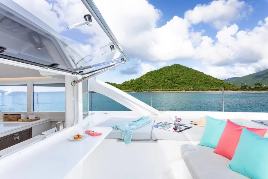 VOYAGE 590 hybrid (HOME AWAY)  - 7