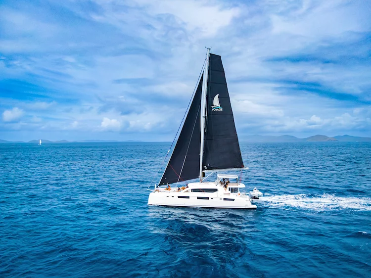 VOYAGE 590 hybrid (HOME AWAY)  - 8