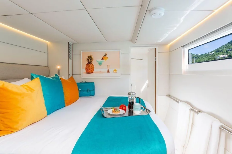 VOYAGE 590 hybrid (HOME AWAY)  - 4
