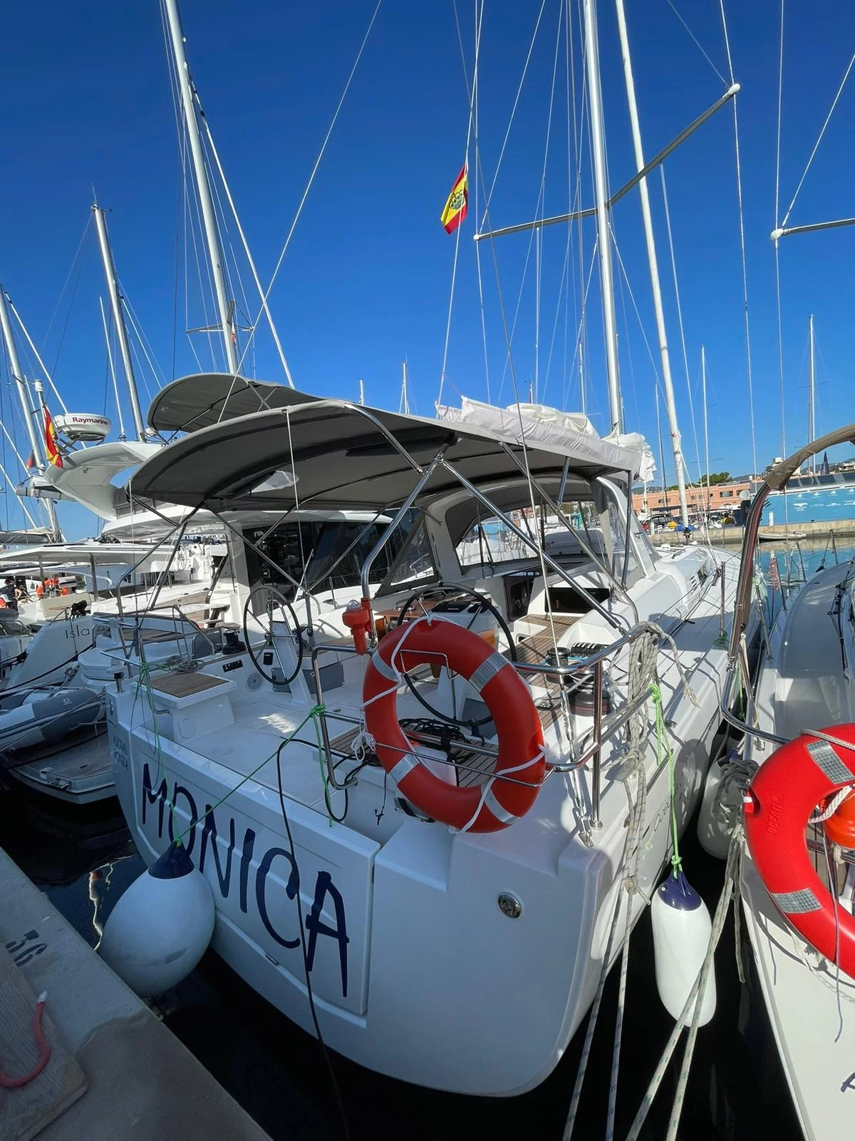 Oceanis 51.1 (Alboran Mónica)  - 35
