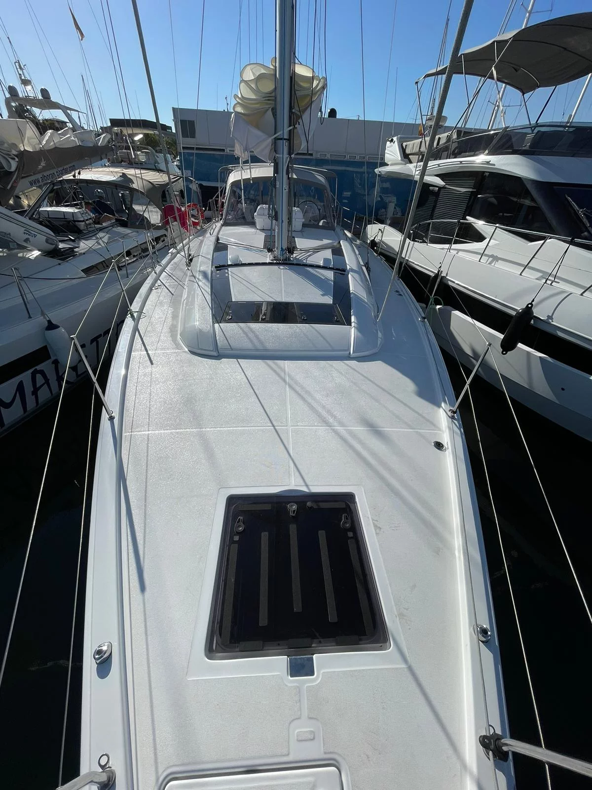 Oceanis 51.1 (Alboran Mónica)  - 27