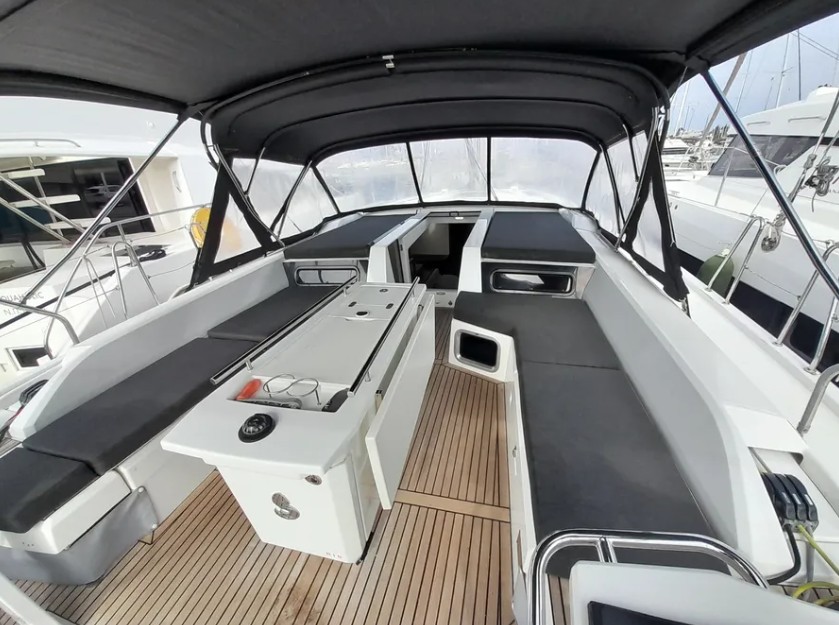 Oceanis 51.1 — photo 2