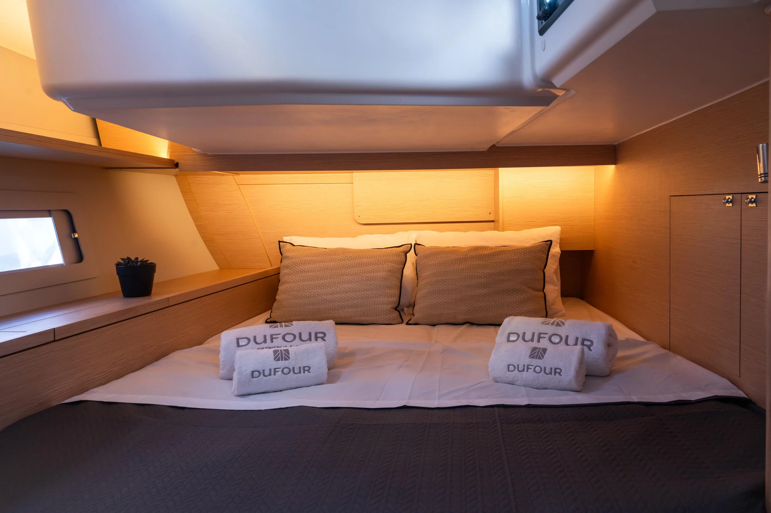 Dufour 470 (Aegean Blue)  - 5