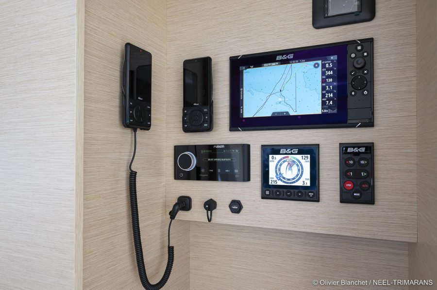 Neel 47 Trimaran — photo 17