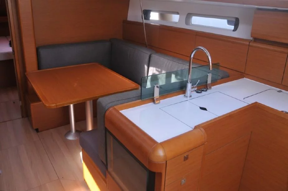 SUN ODYSSEY 419 Refit 2022 (Sea 419)  - 1