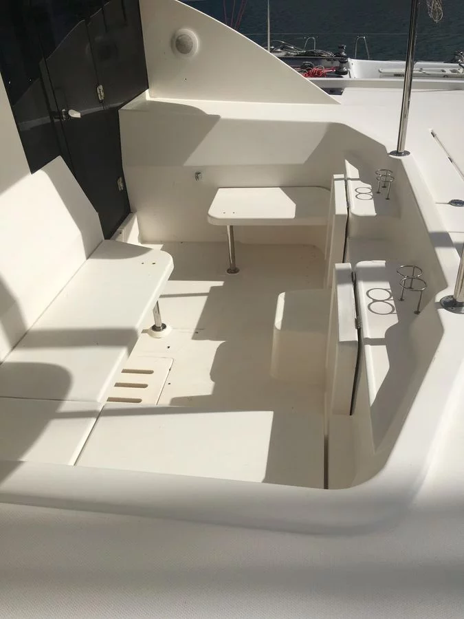 Leopard 48 (Seas the Day)  - 21