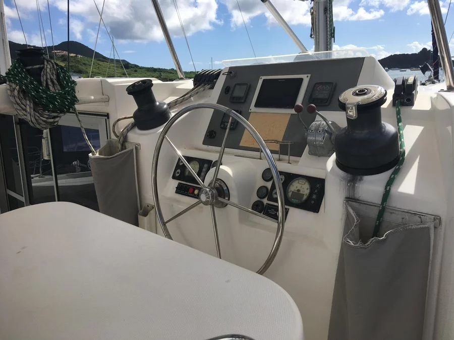 Leopard 48 (Seas the Day)  - 25