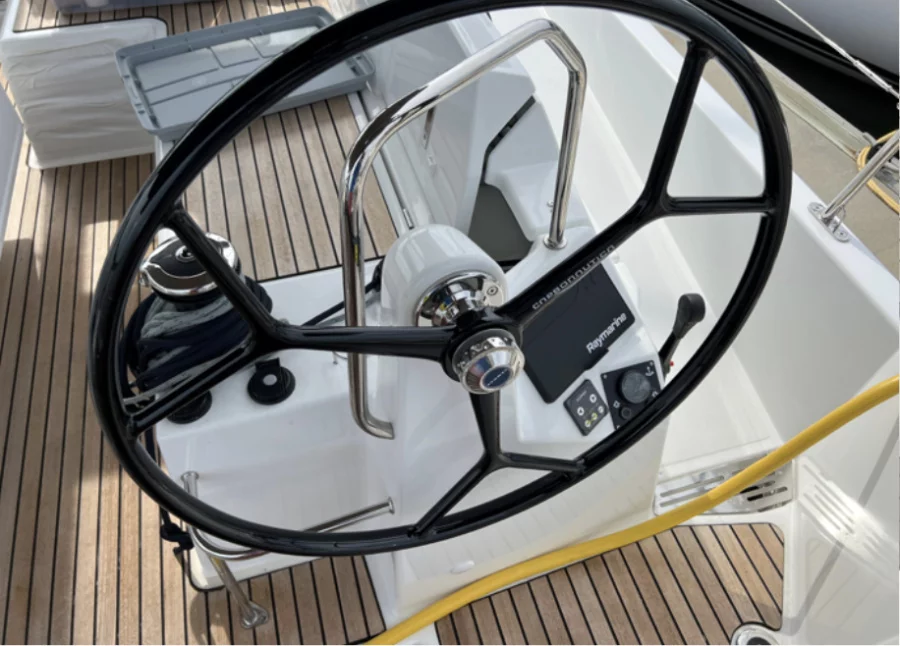 Sun Odyssey 440 (TAINA)  - 11
