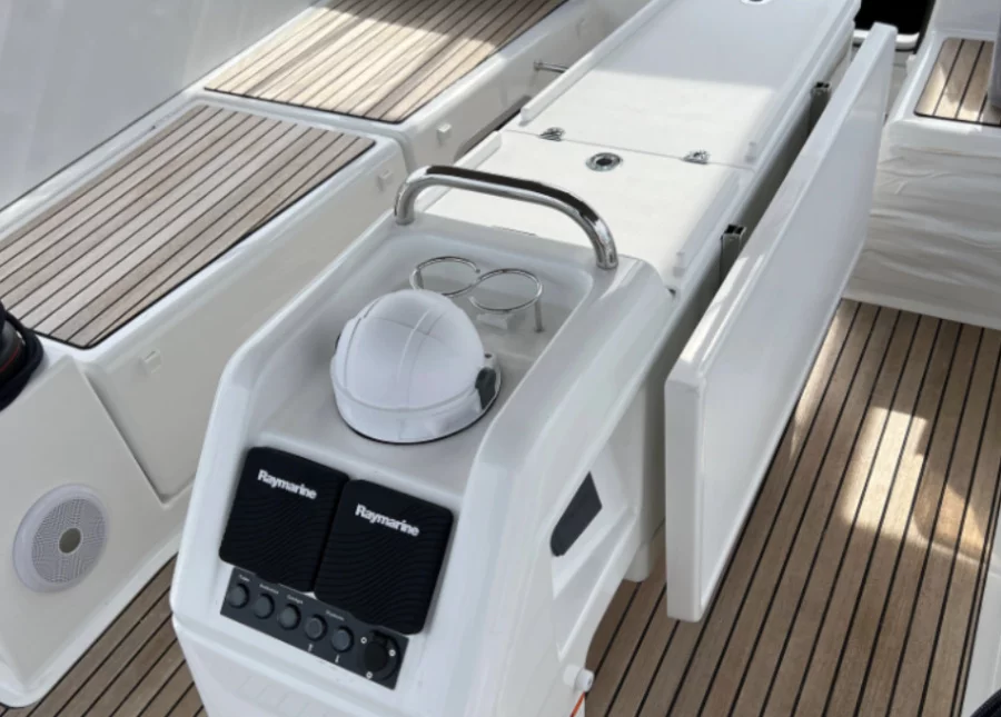 Sun Odyssey 440 (TAINA)  - 7