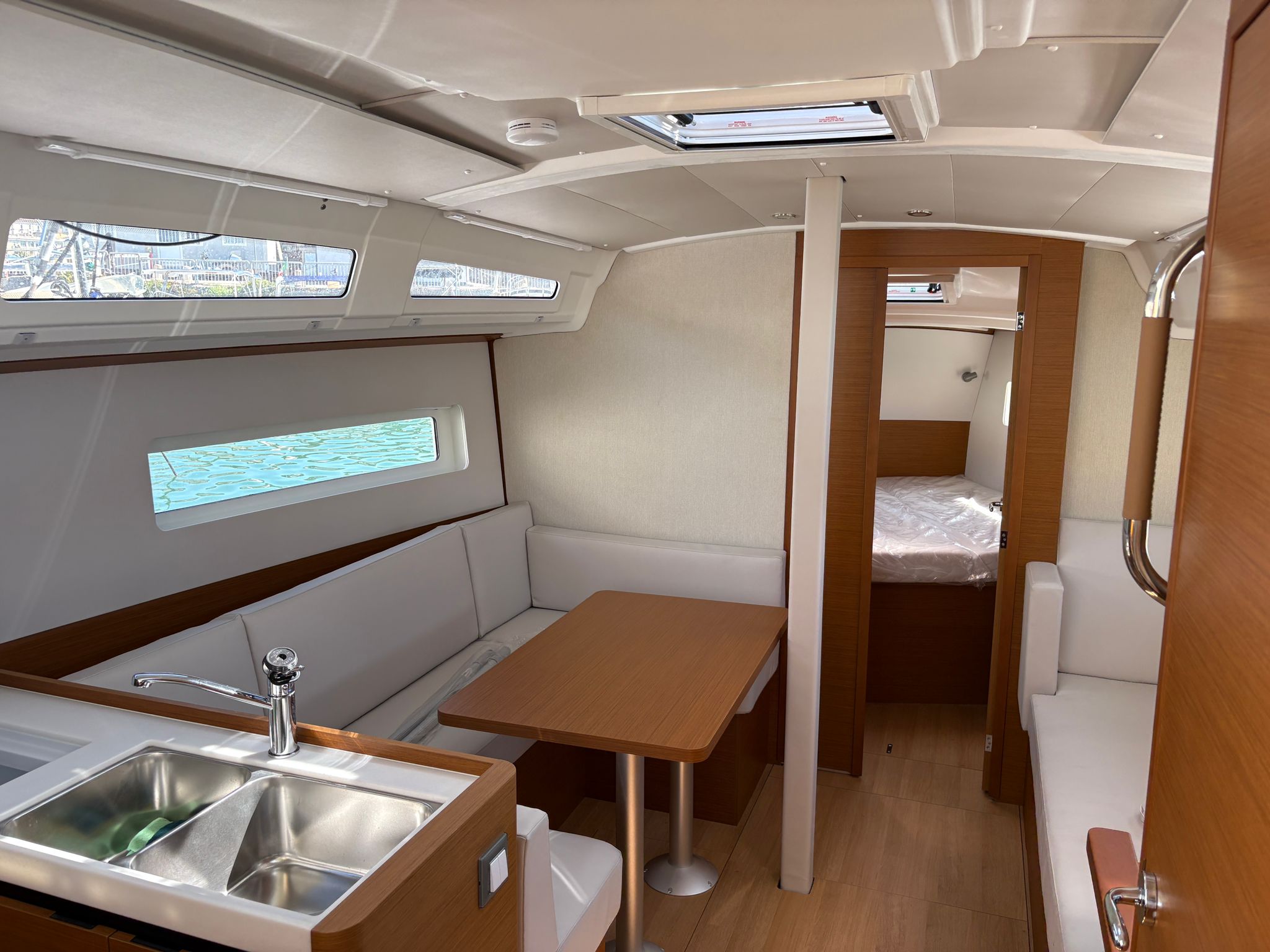 Photo #14 - Sun Odyssey 380 (GIULIETTA&ROMEO) en Salerno - 63200