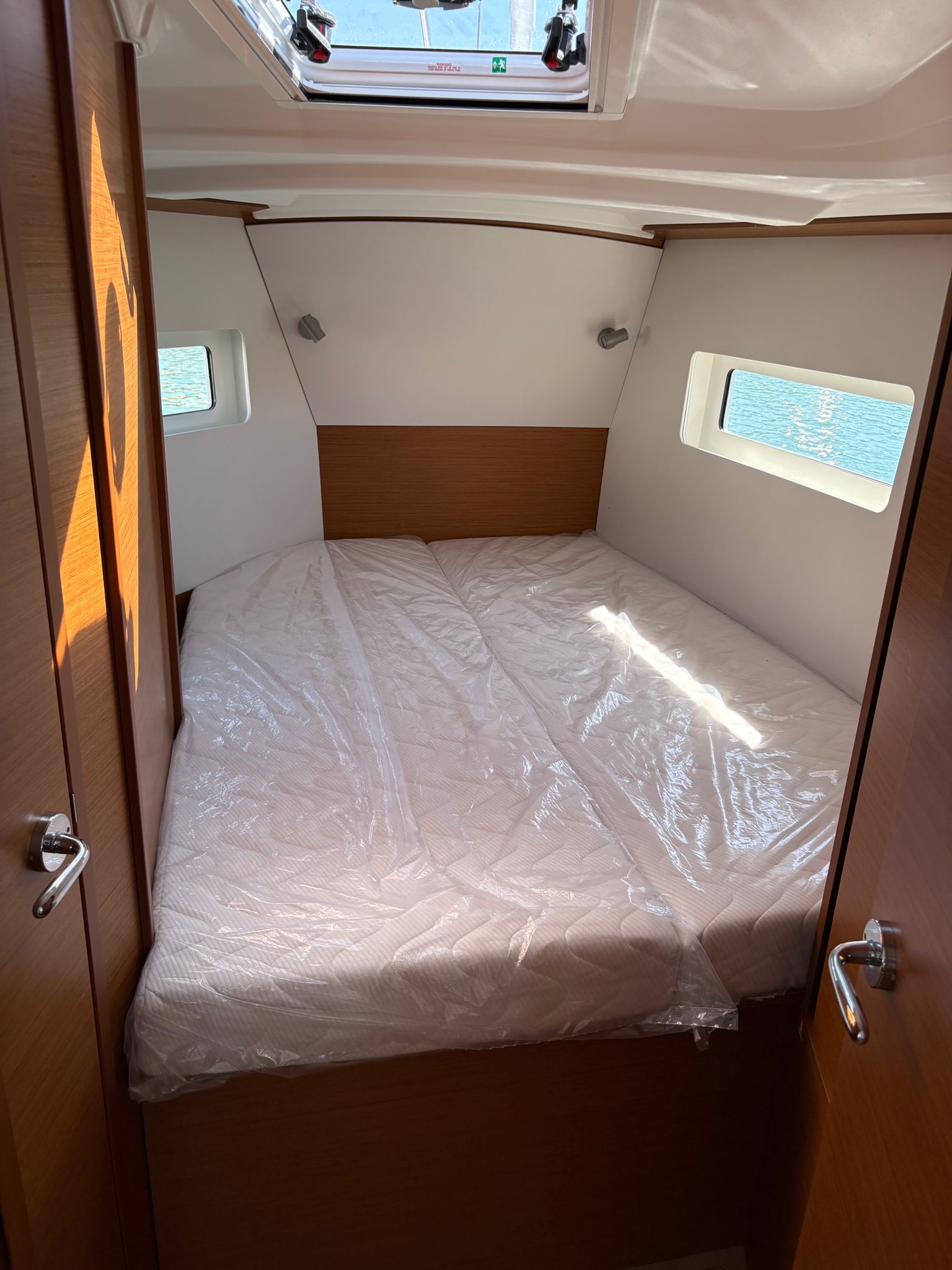Photo #10 - Sun Odyssey 380 (GIULIETTA&ROMEO) en Salerno - 63200