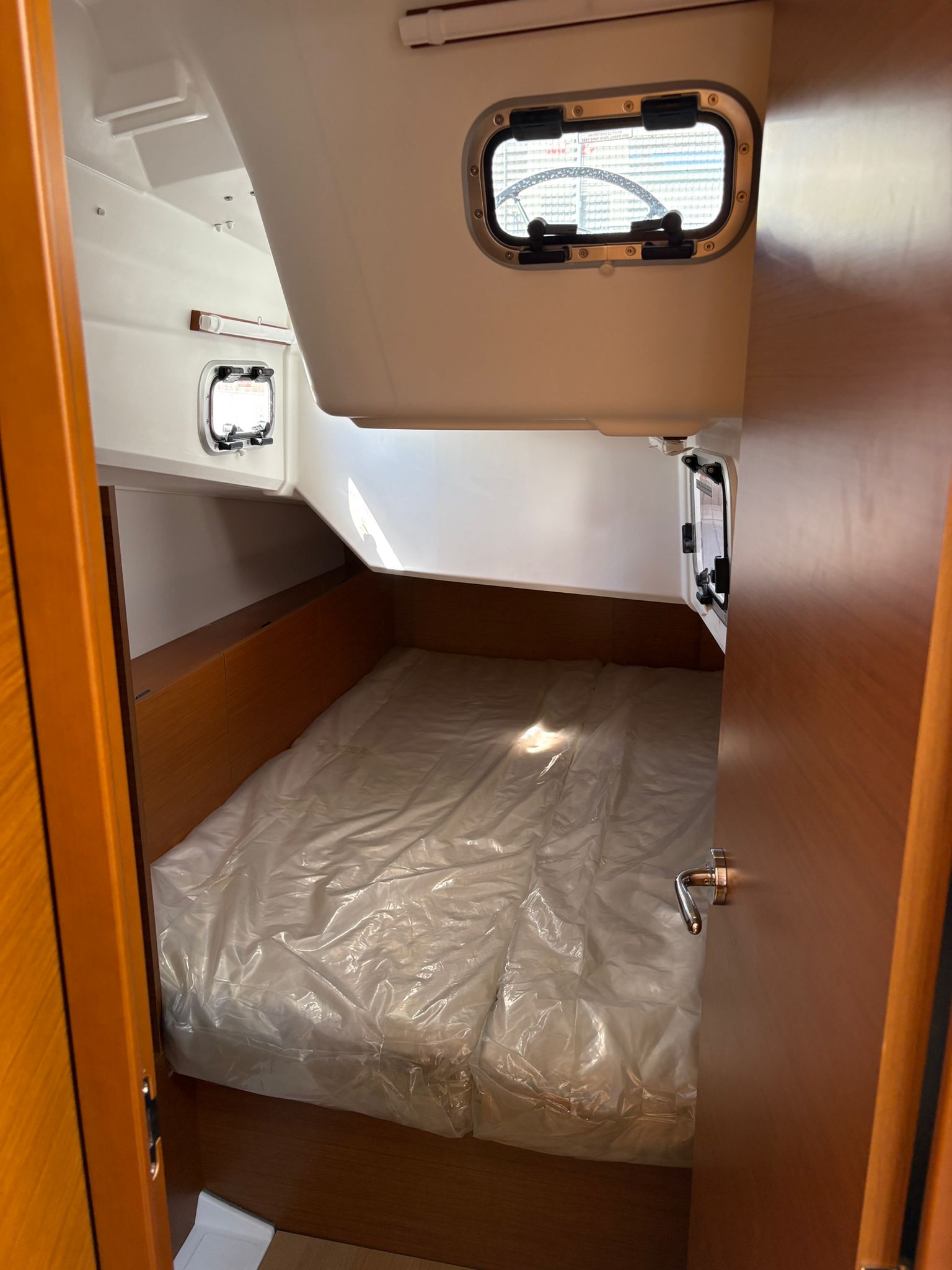 Photo #11 - Sun Odyssey 380 (GIULIETTA&ROMEO) en Salerno - 63200