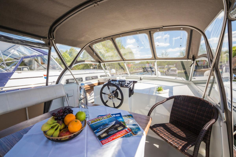 Photo #2 - Aventura38 AK (Angelique) in Waren - 53