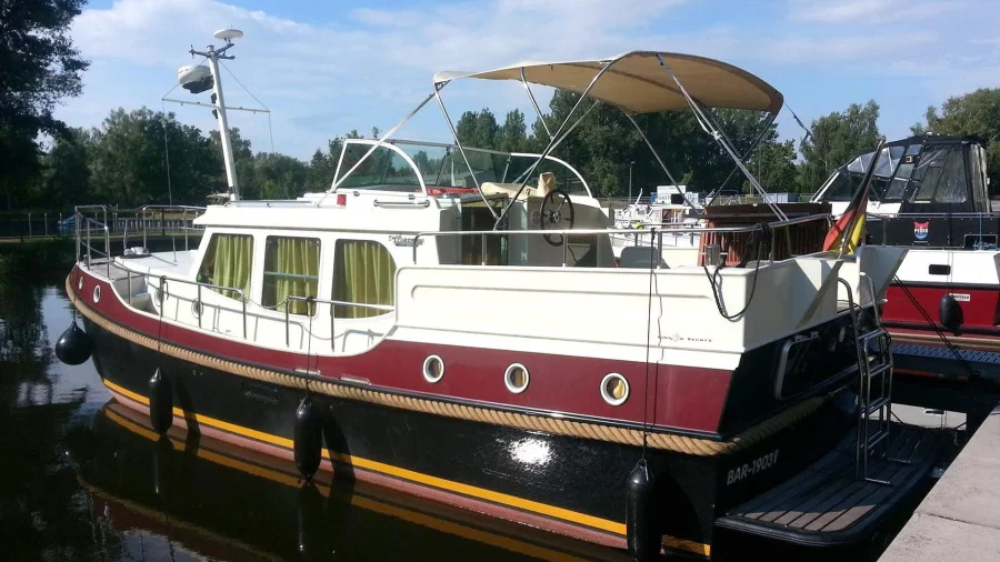 LinssenDutch Sturdy 380 AC Twin (Marion)  - 2