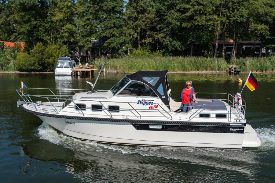 Photo #1 - GrunoMarco 860 (Seeadler 5) en Marina Eldenburg - 291