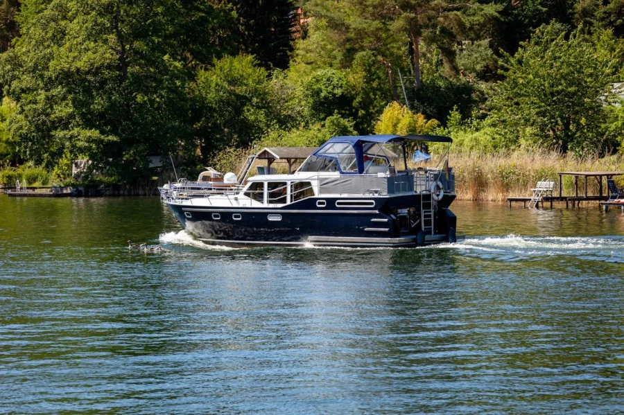 Vacance1200 SE (Blue Saphir)  - 1