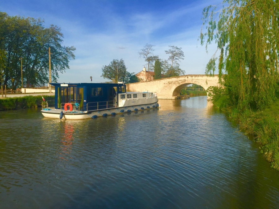 Photo #5 - ClassicLaPeniche F (1240) en Pontailler sur Saône - 324