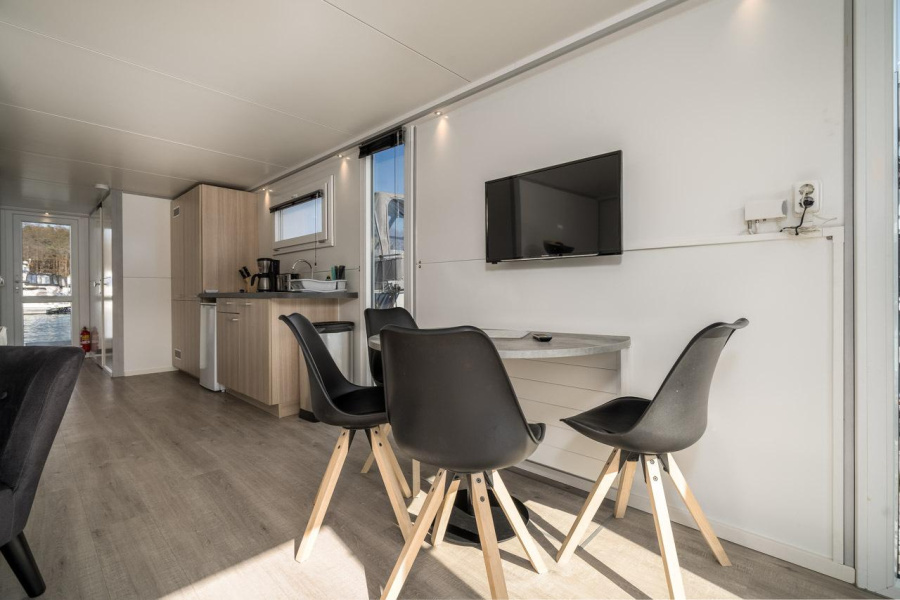 Photo #12 - YachtSuite2.5 - 6 Personen (Rechlin) in Mirow - 375