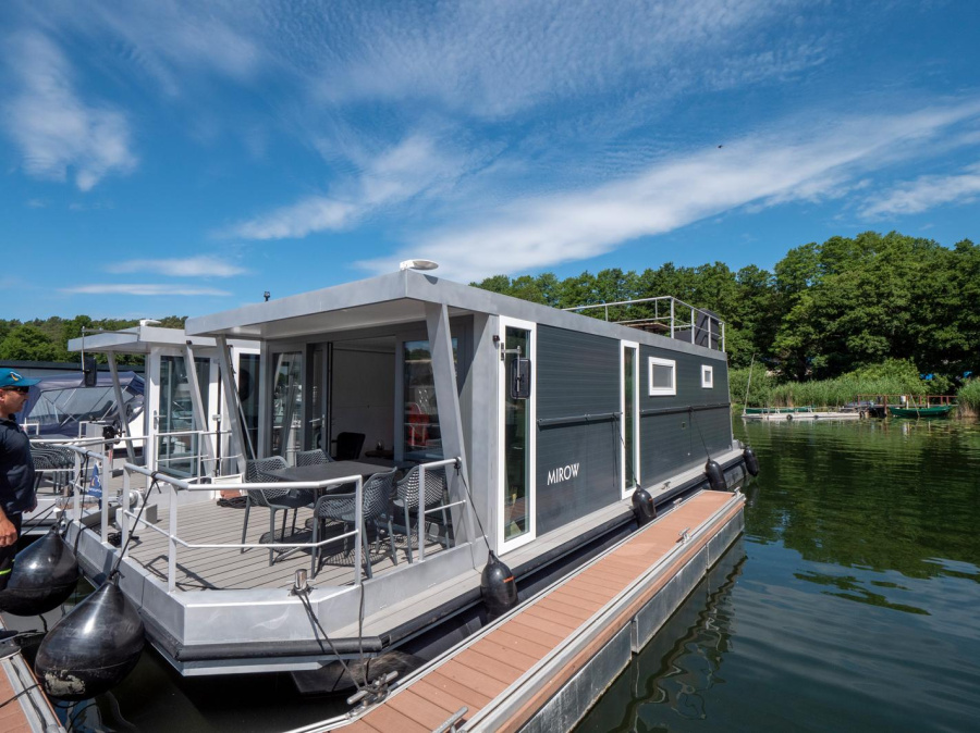 Photo #1 - YachtSuite2.5 - 6 Personen (Mirow) in Granzow - 378