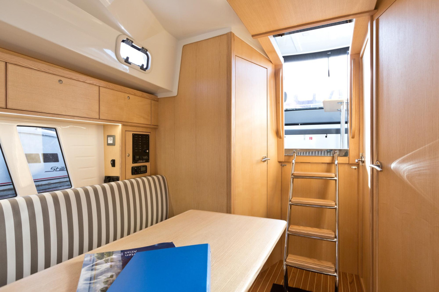 Photo #9 - Stillo-YachtsStillo 30 (Sina 3) en Waren - 408