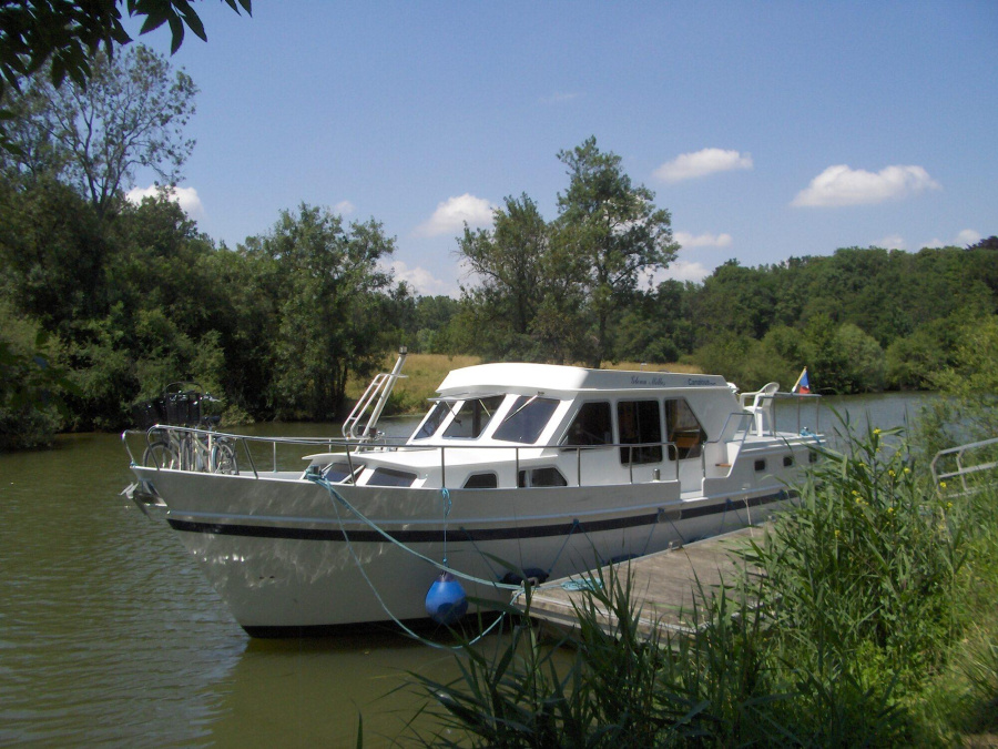 Photo #9 - ClassicLinssen Yacht 36 (503) en Pontailler sur Saône - 458