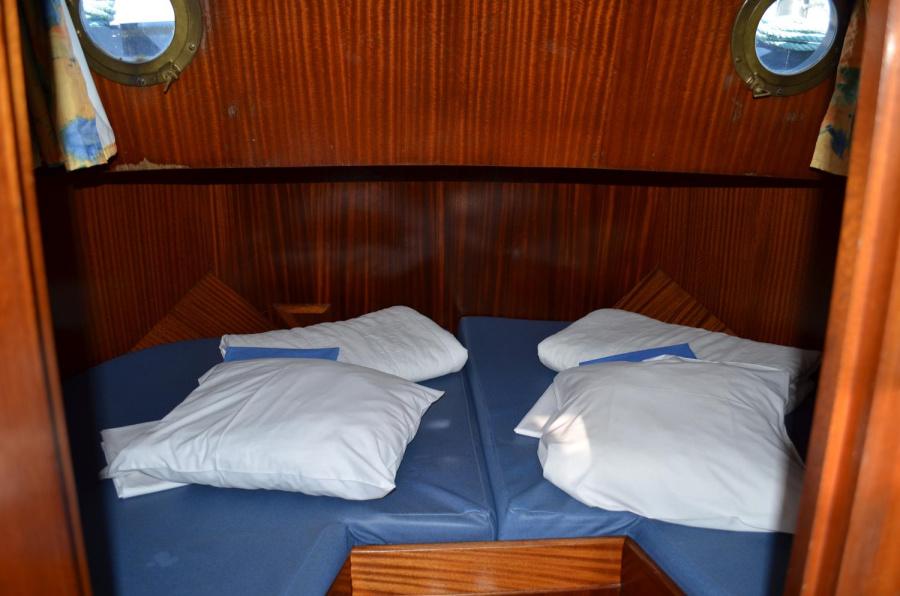 Photo #3 - ClassicLinssen Vlet 1030 (943) in Pontailler sur Saône - 521