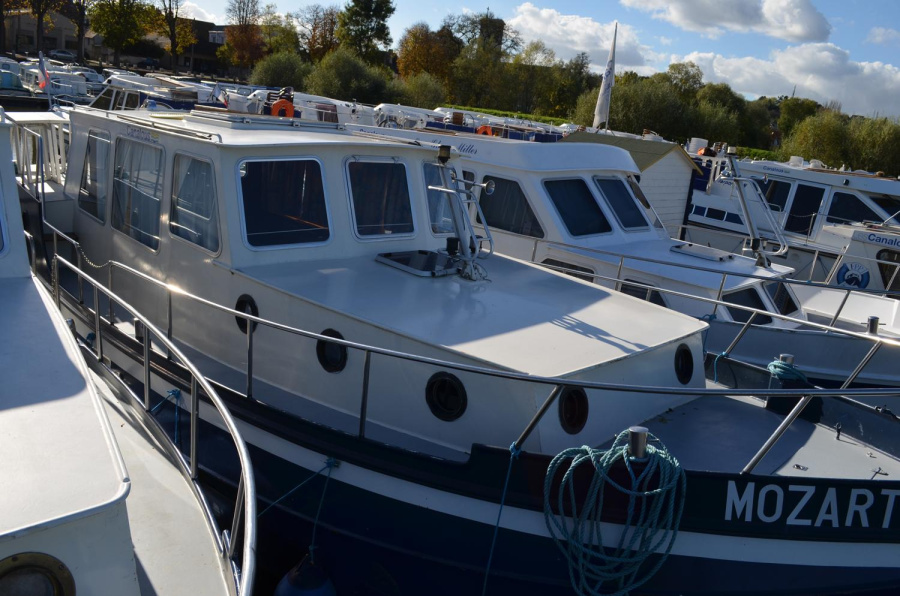 Photo #4 - ClassicLinssen Vlet 1030 (943) in Pontailler sur Saône - 521