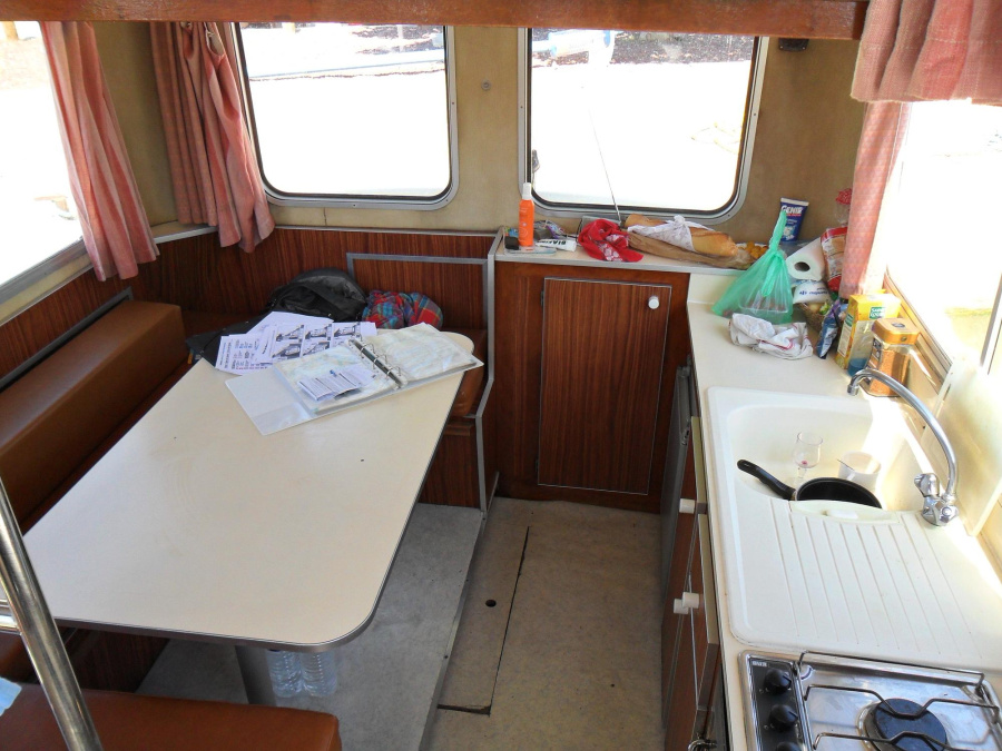 Photo #6 - ClassicPenichette 935 W (1099) in Colombiers - 566