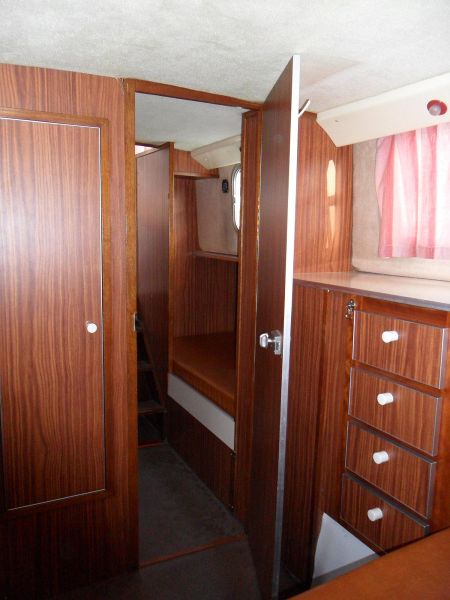Photo #7 - ClassicPenichette 935 W (1099) in Colombiers - 566
