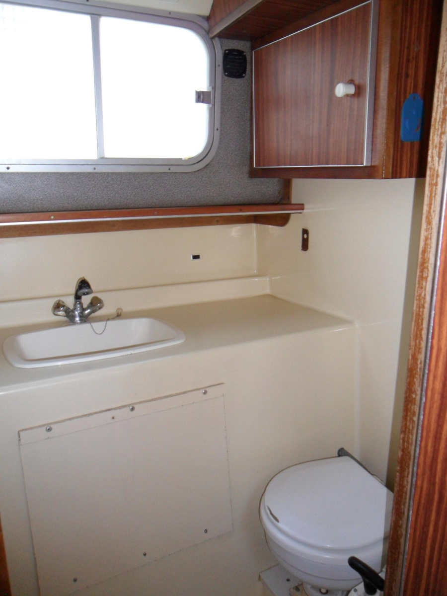 Photo #5 - ClassicPenichette 935 W (1099) in Colombiers - 566