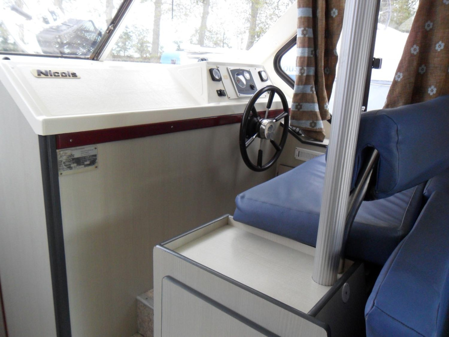 Photo #4 - ClassicNicols 1160 (1211) in Redon - 602