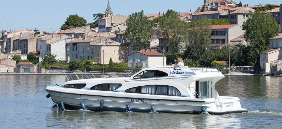 Photo #1 - ComfortElegance (Elegance 3) in The Marina - 1034