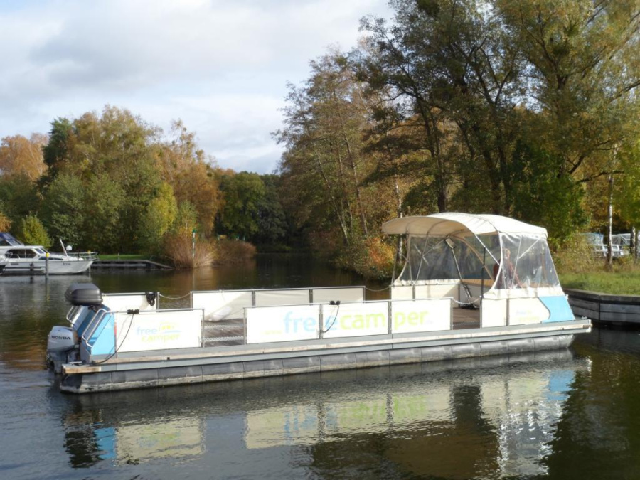 Photo #6 - FreecamperWoMo-freecamper (Alfreedo) in Zehdenick - 1636
